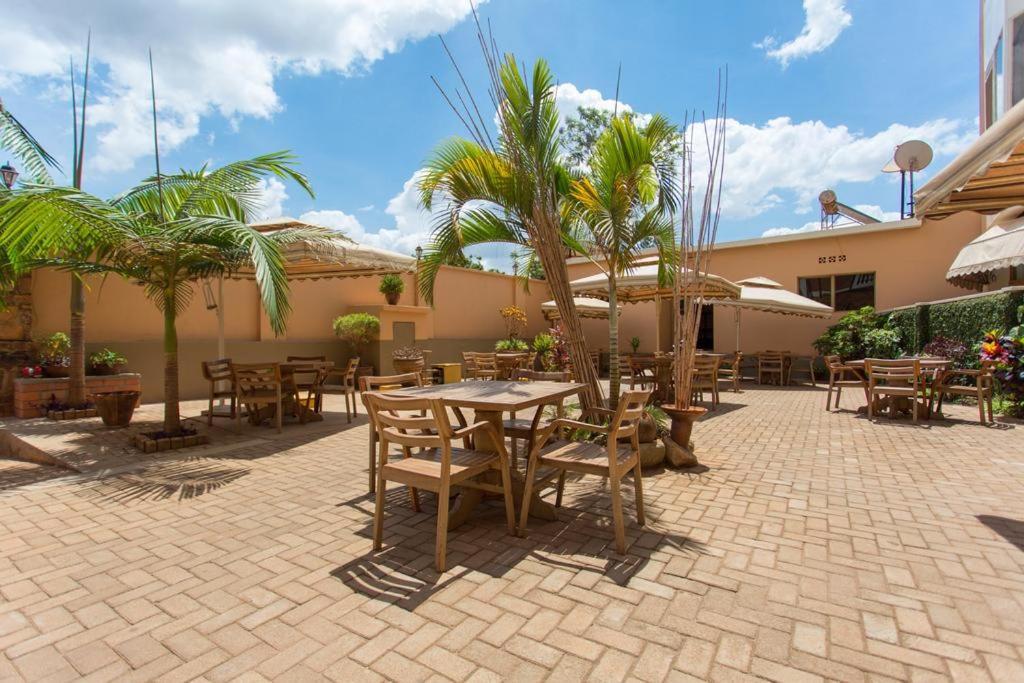 Civitas Hotel Kigali Eksteriør billede